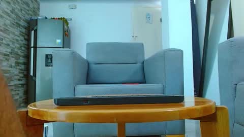 Snapshot of matteo_leto chatting on October 10, 2025, 2:49 pm matteo_leto online show from October 10, 2025, 2:49 pm