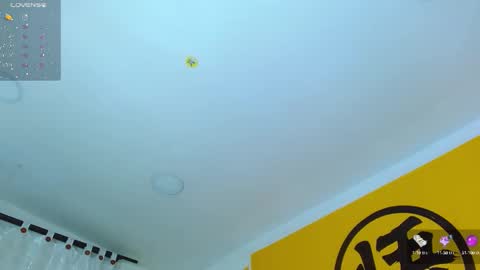 Snapshot of matthewboy_ chatting on February 15, 2025, 5:39 pm MatthewBoy online show from February 15, 2025, 5:39 pm