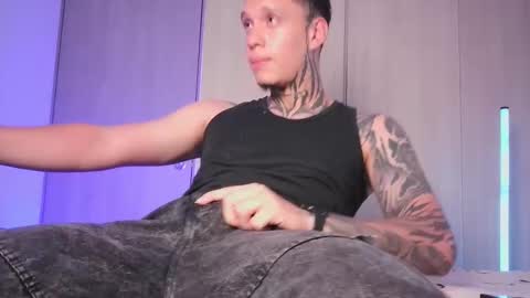 Matt online show from November 10, 2025, 5:12 pm