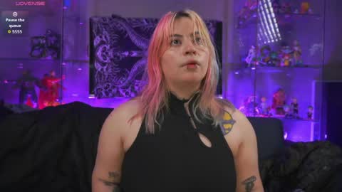 TATIANA  AND ROUS online show from April 18, 2026, 11:03 am