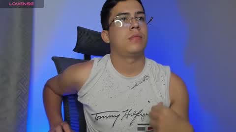 mattiwsmorris_ online show from February 11, 2025, 2:03 am