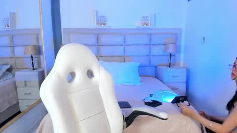 Matt online show from December 18, 2025, 10:27 pm