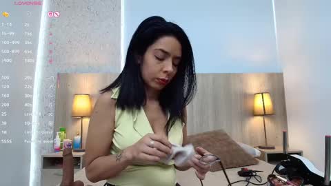 Snapshot of mature_eva chatting on October 4, 2025, 11:19 am mature_eva online show from October 4, 2025, 11:19 am