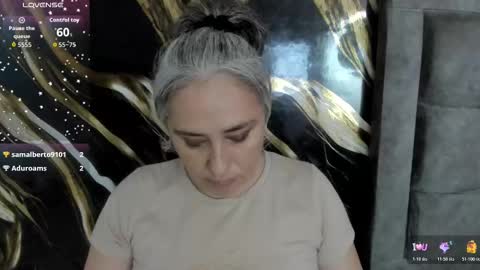 mature_gold online show from November 9, 2025, 12:25 pm