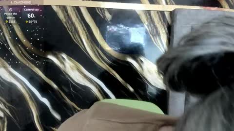 mature_gold online show from January 12, 2026, 12:21 pm