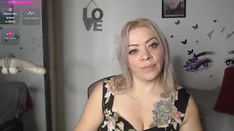 Mature liaa online show from February 24, 2025, 12:05 pm