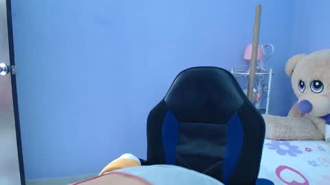 Snapshot of mature_martina_ chatting on February 23, 2025, 6:23 pm Martina online show from February 23, 2025, 6:23 pm