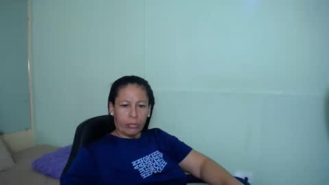 Snapshot of mature_martina_ chatting on February 25, 2025, 8:58 am Martina online show from February 25, 2025, 8:58 am