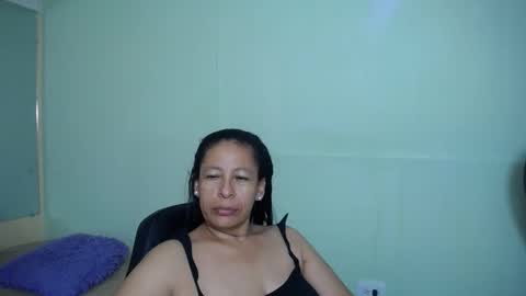 Snapshot of mature_martina_ chatting on February 26, 2025, 6:58 am Martina online show from February 26, 2025, 6:58 am