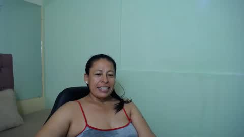Snapshot of mature_martina_ chatting on March 1, 2025, 2:37 am Martina online show from March 1, 2025, 2:37 am
