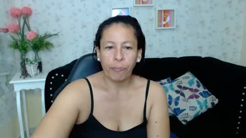 Snapshot of mature_martina_ chatting on March 4, 2025, 4:49 am Martina online show from March 4, 2025, 4:49 am