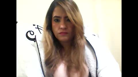 mature_sweet3827 online show from January 9, 2025, 7:21 am