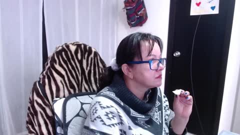 Snapshot of mature_wolf chatting on January 24, 2025, 2:19 pm Sonia online show from January 24, 2025, 2:19 pm