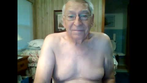 Snapshot of maturecouple1954 chatting on September 14, 2025, 11:31 am SXECPL55 at G mail Dot Com online show from September 14, 2025, 11:31 am