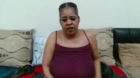 QUEEN online show from May 9, 2026, 10:42 am