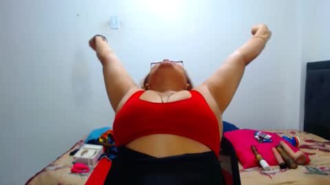 Snapshot of maturehot649 chatting on September 12, 2025, 2:28 pm maturehot649 online show from September 12, 2025, 2:28 pm