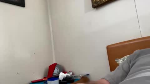 Snapshot of maturejerky chatting on February 22, 2025, 7:36 pm maturejerky online show from February 22, 2025, 7:36 pm