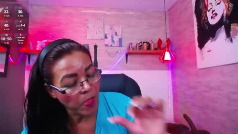 maturepure_ online show from September 10, 2025, 6:41 pm