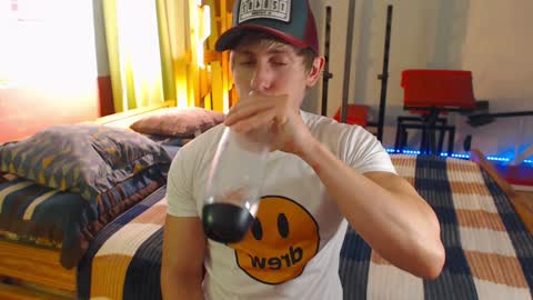 Snapshot of maty_star chatting on January 6, 2025, 6:47 am Maty Star online show from January 6, 2025, 6:47 am