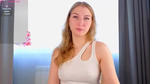 Snapshot of maureencoombs chatting on September 17, 2025, 4:14 am maureencoombs online show from September 17, 2025, 4:14 am