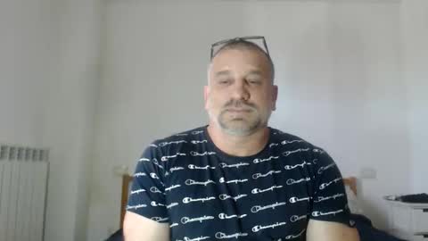 mauro1971 online show from May 7, 2026, 1:05 pm