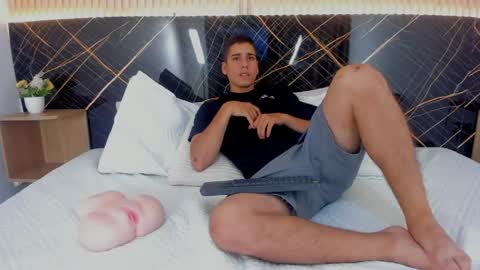 Snapshot of mauro_boy chatting on June 1, 2026, 7:48 pm mauro_boy online show from June 1, 2026, 7:48 pm