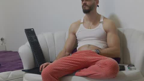 mauro_real_man online show from February 21, 2026, 6:53 pm