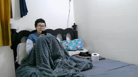 mauroluxandra online show from March 19, 2026, 3:38 pm