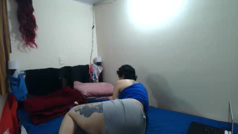 mauroluxandra online show from June 4, 2026, 4:35 pm