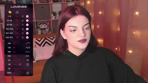 Mavis online show from December 11, 2024, 9:55 pm