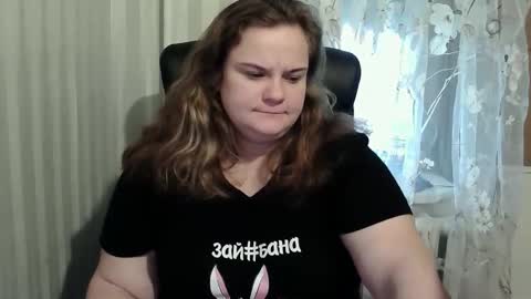 Snapshot of mavka2025 chatting on October 25, 2025, 8:55 am Mavka2025 online show from October 25, 2025, 8:55 am