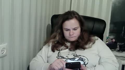 Snapshot of mavka2025 chatting on November 5, 2025, 3:12 pm Mavka2025 online show from November 5, 2025, 3:12 pm