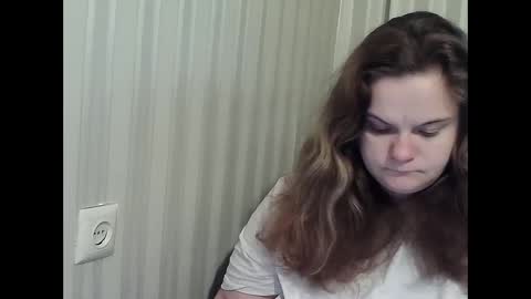 Snapshot of mavka2025 chatting on November 6, 2025, 7:42 am Mavka2025 online show from November 6, 2025, 7:42 am