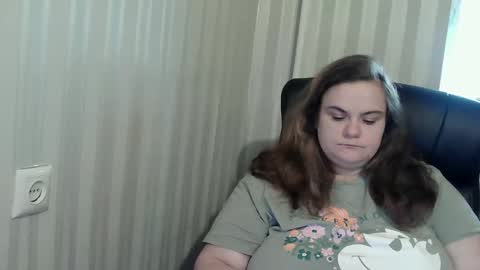 Snapshot of mavka2025 chatting on November 8, 2025, 9:09 am Mavka2025 online show from November 8, 2025, 9:09 am