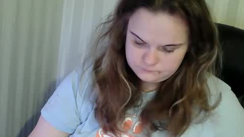 Snapshot of mavka2025 chatting on November 25, 2025, 9:26 pm Mavka2025 online show from November 25, 2025, 9:26 pm