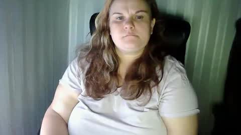 Snapshot of mavka2025 chatting on December 1, 2025, 9:09 pm Mavka2025 online show from December 1, 2025, 9:09 pm