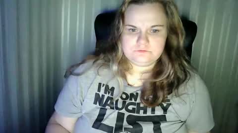 Snapshot of mavka2025 chatting on December 18, 2025, 12:06 am Mavka2025 online show from December 18, 2025, 12:06 am