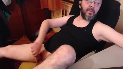 Max online show from December 20, 2025, 3:30 pm