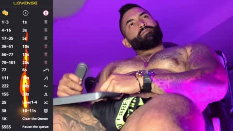 max__prada online show from May 30, 2026, 2:52 am