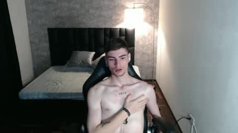 max_denver05 online show from September 12, 2025, 6:19 pm