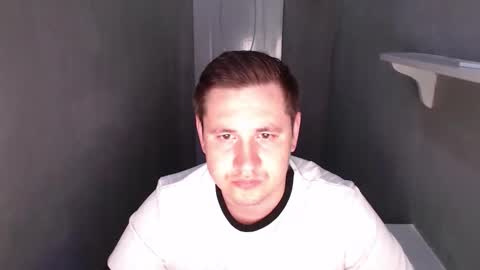 Snapshot of max_marlyn chatting on June 10, 2026, 11:31 am Max Marlyn online show from June 10, 2026, 11:31 am