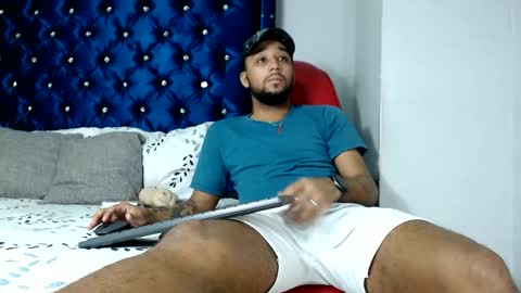 max_sexyhot26 online show from December 4, 2024, 3:15 am