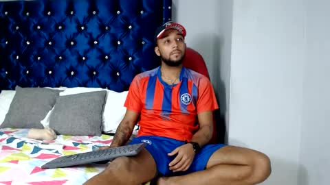 max_sexyhot26 online show from December 5, 2024, 8:55 am