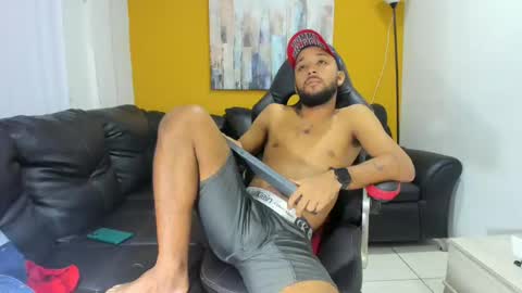 max_sexyhot26 online show from January 7, 2025, 5:54 am