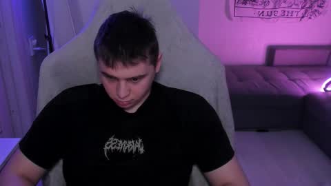 Max online show from February 25, 2026, 1:21 pm