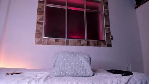 max_valiant1 online show from November 8, 2025, 11:32 am