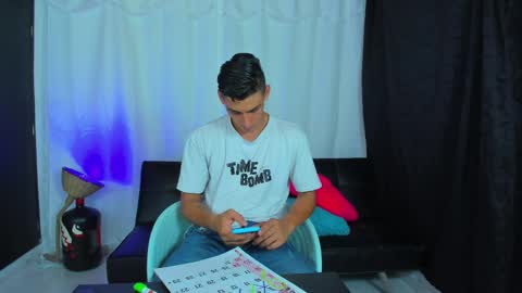 MAX     online show from March 10, 2025, 6:05 am