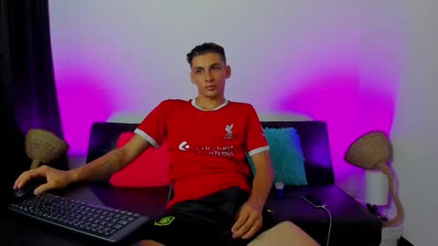 MAX     online show from September 23, 2025, 7:00 am