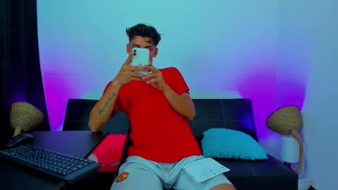 MAX     online show from October 13, 2025, 6:02 am