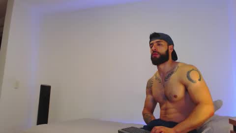 max_xl_ online show from January 14, 2026, 3:17 pm